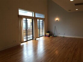 4108 Spencer St in Houston, TX - Building Photo