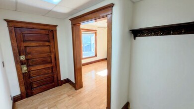 2318 Fillmore St NE in Minneapolis, MN - Building Photo - Building Photo