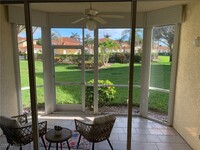 1758 Reuven Cir in Naples, FL - Foto de edificio - Building Photo