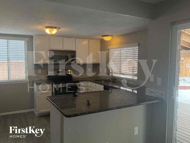 6243 Xavier St in Arvada, CO - Foto de edificio - Building Photo