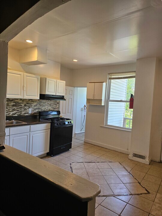 4730 Pimlico Rd in Baltimore, MD - Building Photo