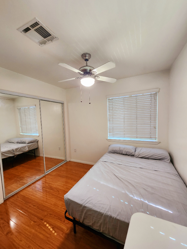 property at 4917 Temple City Blvd