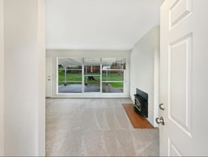 8255 Oahu Dr in Fair Oaks, CA - Building Photo - Building Photo