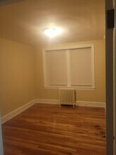 7009 McCallum St in Philadelphia, PA - Building Photo - Building Photo