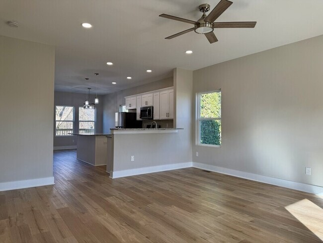 75 Woodsdale Pl SE in Concord, NC - Building Photo - Building Photo