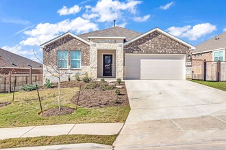 32143 Escarole Bnd in Bulverde, TX - Building Photo - Building Photo