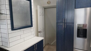 323 Stevens Ave in Jersey City, NJ - Building Photo - Building Photo