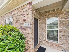 413 White Petal St SW in Huntsville, AL - Building Photo - Building Photo