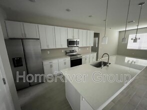 14 Ralph Pl in Palm Coast, FL - Building Photo - Building Photo