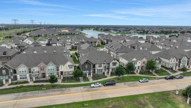 9455 Towne Lake Pkwy in Houston, TX - Building Photo - Building Photo