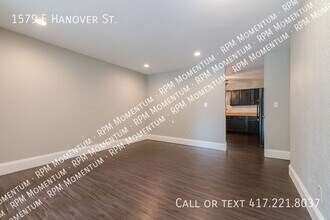 1579 E Hanover St in Springfield, MO - Building Photo - Building Photo