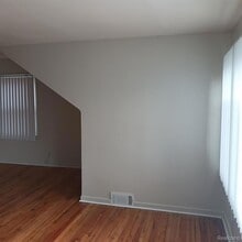 18411 Meyers Rd in Detroit, MI - Building Photo - Building Photo