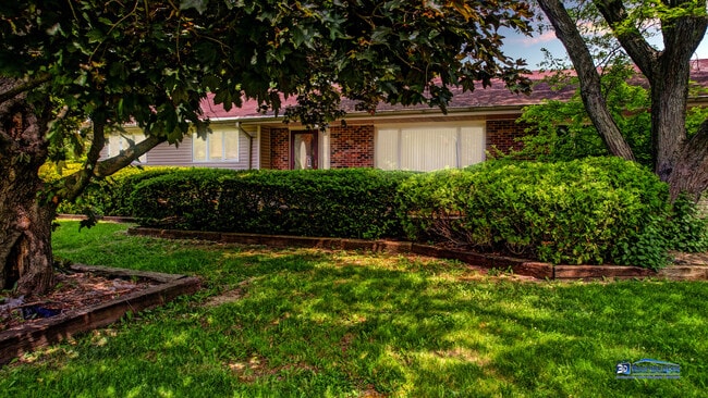 property at 2226 Shannondale Dr