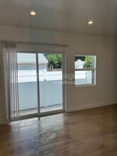 19229 Friar St in Los Angeles, CA - Building Photo - Building Photo