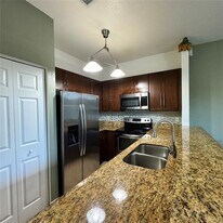 1855 SW 89th Ter in Miramar, FL - Building Photo