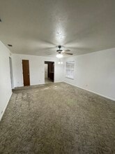 580 SE Nassau St in Lake City, FL - Building Photo - Building Photo