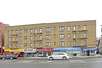 4217-4227 College Point Blvd in Flushing, NY - Building Photo - Building Photo