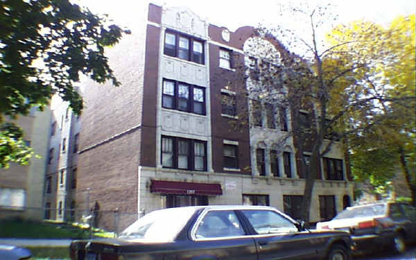 1633-1643 W Farwell Ave in Chicago, IL - Building Photo - Building Photo