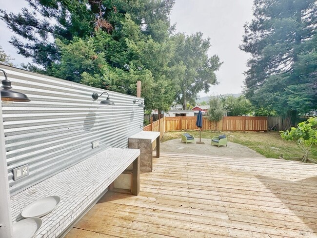 10 Joan Ave in Novato, CA - Building Photo - Building Photo