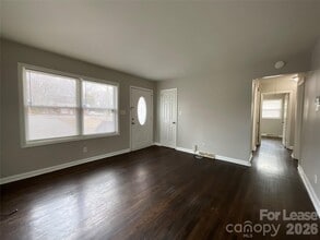 1624 Eastway Dr in Charlotte, NC - Building Photo - Building Photo