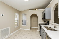 4114 Iveyglen Ave in Orlando, FL - Building Photo - Building Photo