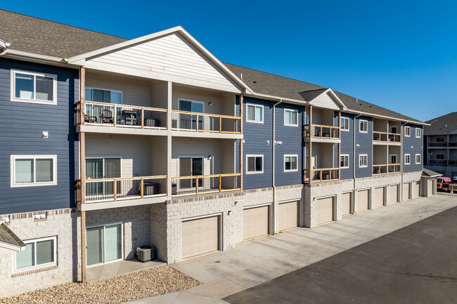 Jefferson Heights Apartments, LLC in Sioux Falls, SD - Foto de edificio - Building Photo