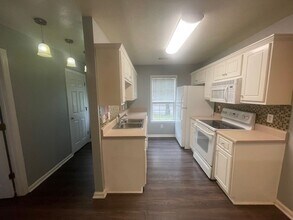 111 Mel Ville in Aiken, SC - Building Photo - Building Photo