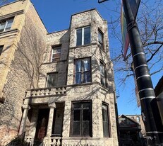 3451 N Halsted St in Chicago, IL - Building Photo