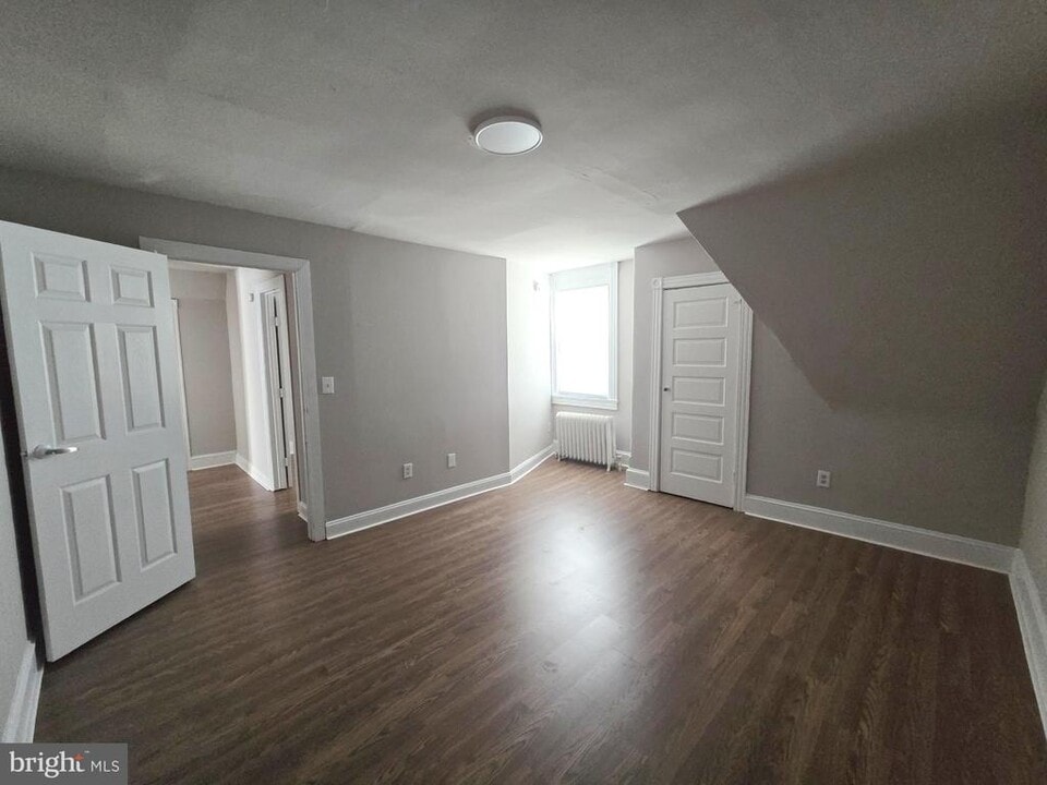 61 Owen Ave in Lansdowne, PA - Building Photo