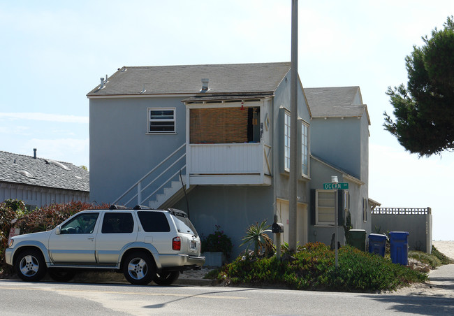 3025 Ocean Dr in Oxnard, CA - Building Photo - Building Photo