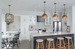 131 Shinny Ave. in Stittsville, ON - Building Photo - Building Photo