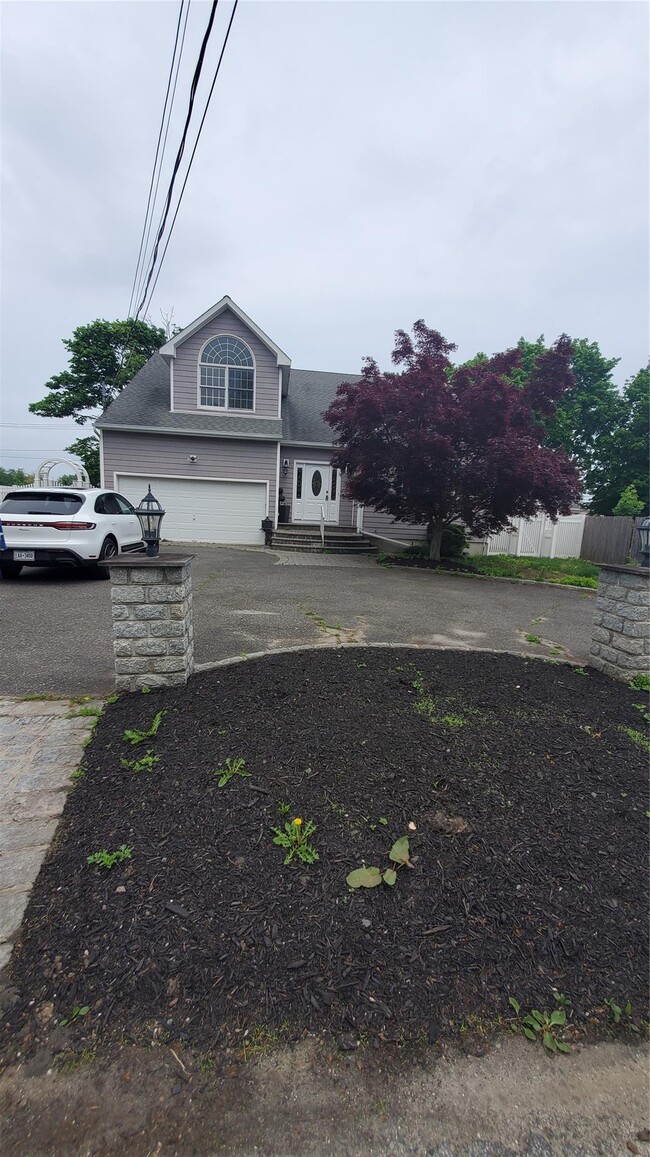 property at 11 Dayton Ave