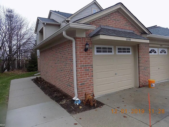 55198 Westchester Dr in Shelby Township, MI - Building Photo