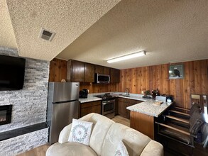 10709 Marine View Dr in Mukilteo, WA - Building Photo - Building Photo