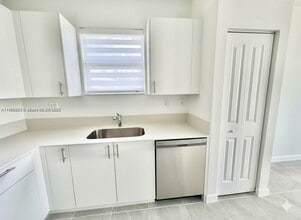 2990 SE 23rd Ave in Homestead, FL - Foto de edificio - Building Photo