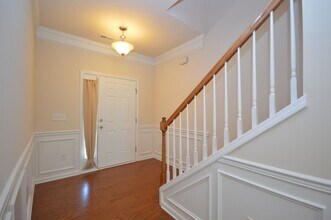 904 Cozy Oak Ave in Cary, NC - Building Photo - Building Photo