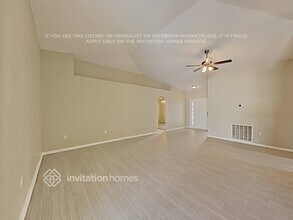 30329 Rattana Ct in Wesley Chapel, FL - Building Photo - Building Photo