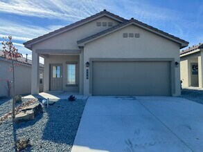 776 Amatista Lp SE in Rio Rancho, NM - Building Photo - Building Photo