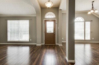 10316 Belfort Dr in Frisco, TX - Foto de edificio - Building Photo