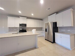 3633 Soft Shore Ln in Pflugerville, TX - Building Photo - Building Photo
