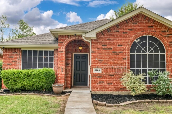 8104 Sebastian Inlet in Frisco, TX - Foto de edificio - Building Photo