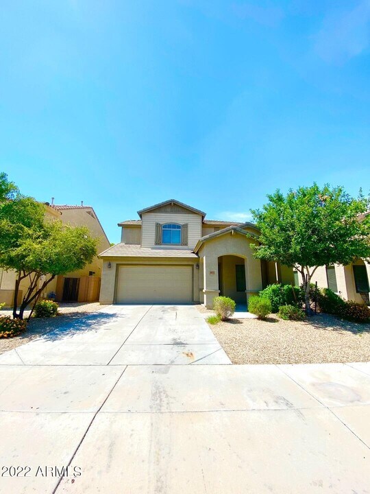 6872 W Ridgeline Rd in Peoria, AZ - Building Photo