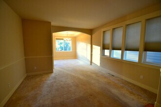 22702 43rd Dr SE in Bothell, WA - Building Photo - Building Photo