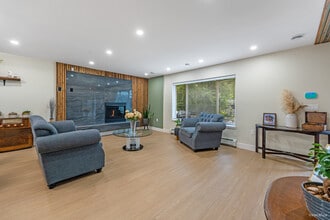 8926 Shepherd Way in Delta, BC - Building Photo - Building Photo