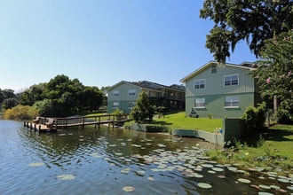 Lake Silver Apartments in Winter Haven, FL - Building Photo - Building Photo