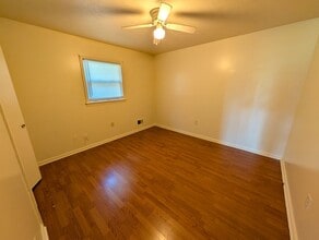 3442 Heatherfield Dr in Louisville, KY - Building Photo - Building Photo