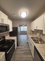 Whispering Pines in Columbia, SC - Building Photo