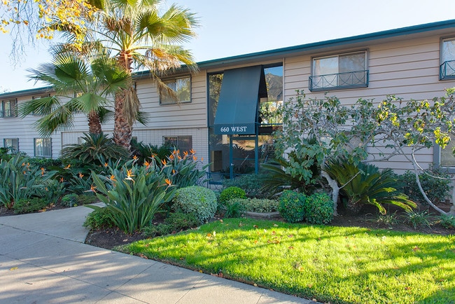 660 W Sierra Madre Blvd, Unit F