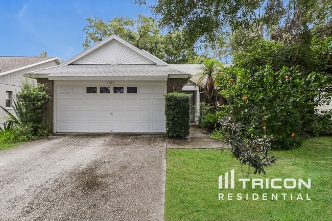 property at 1671 Autumnwood St