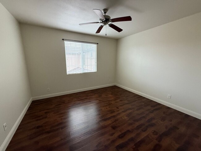2833 Wren St in West Sacramento, CA - Building Photo - Building Photo
